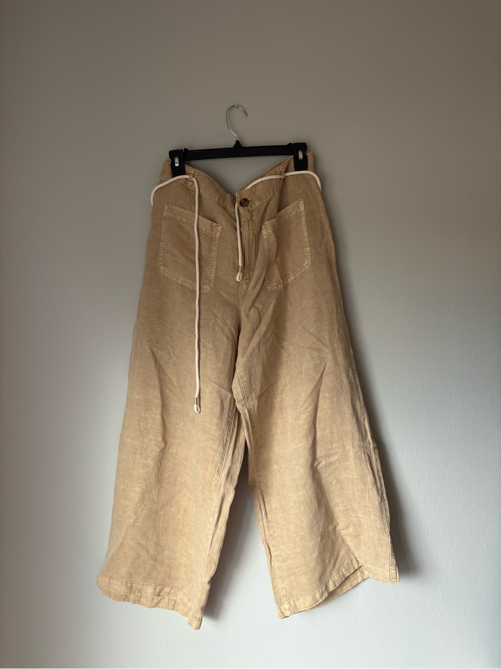 C&C California Women's Wide-Leg Drawstring Chinos in Tan